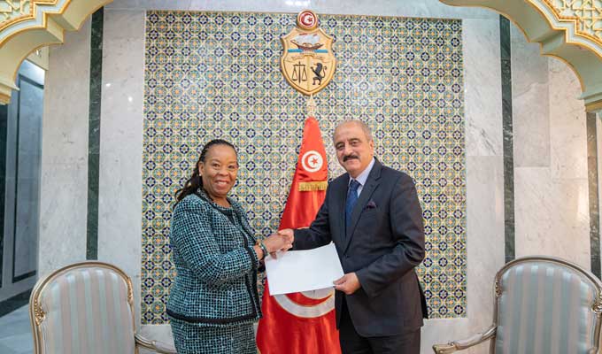 Tunisie et Afrique du Sud